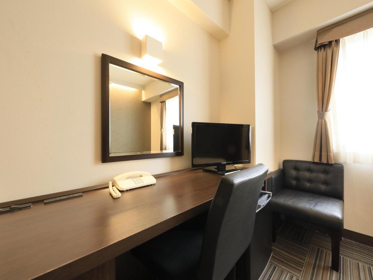 โรงแรมอะสึงิ เออร์เบิน โรงแรม 3*