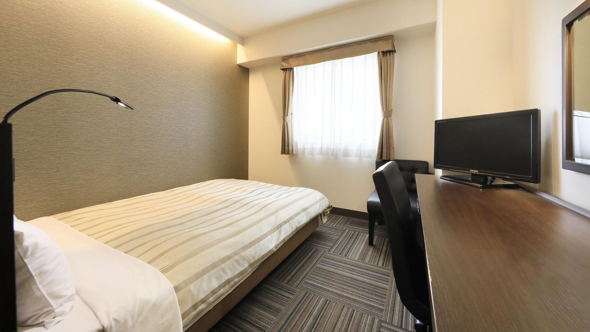 โรงแรมอะสึงิ เออร์เบิน โรงแรม 3*