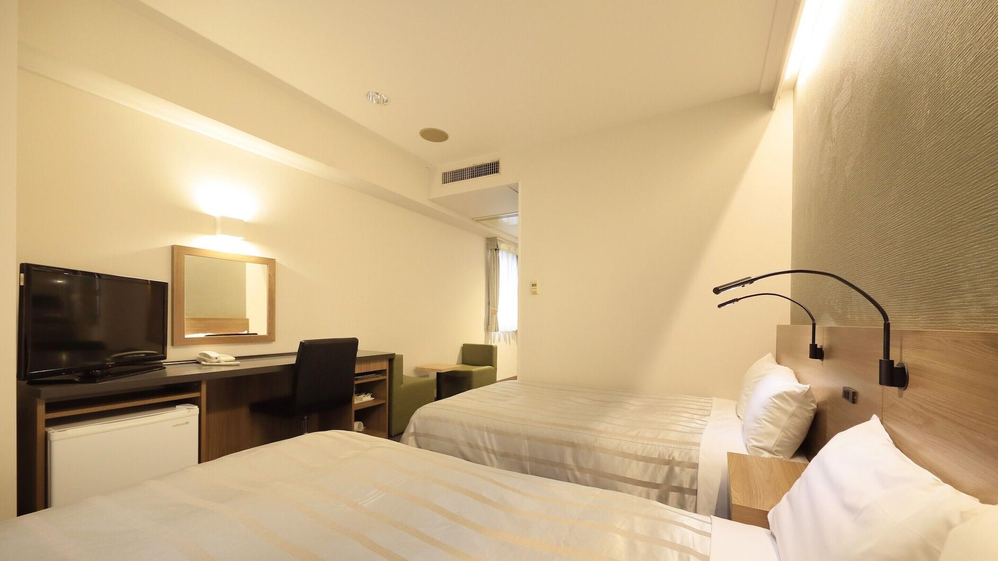 โรงแรม โรงแรมอะสึงิ เออร์เบิน 3*